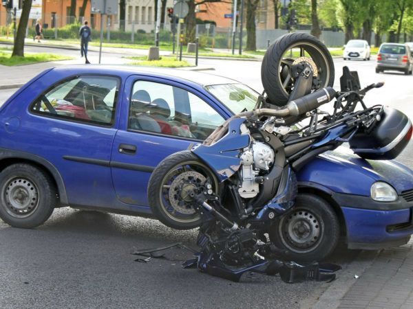 U heeft in de meeste gevallen recht op schadevergoeding na een aanrijding.